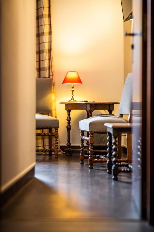 Hotel La Couleuvrine Sarlat Centre Ville Buitenkant foto